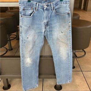 Levi’s distressed straight leg jeans 32 x 29